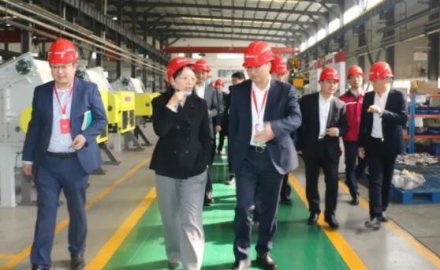 青岛市委常委、组织部部长于玉一行到fb体育考察调研