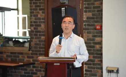 新任董事长何宁：发展fb体育至新境界